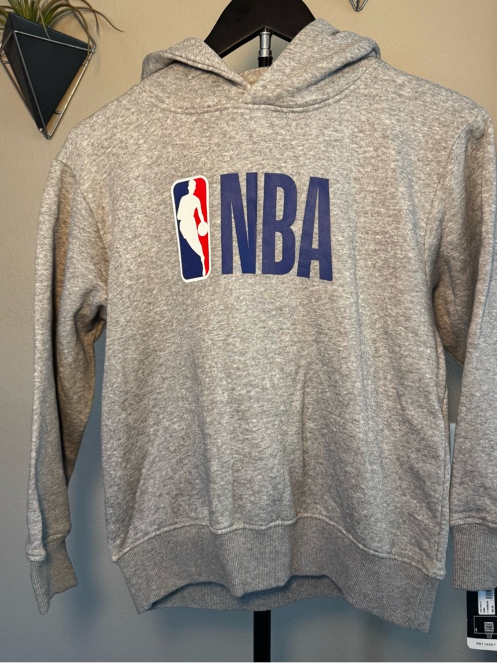 NBA‎ Gray Hoodie Youth Medium 8-10 Logo Sweatshirt Pullover NWT